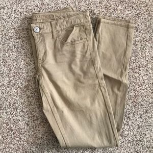 American Eagle khaki jegging